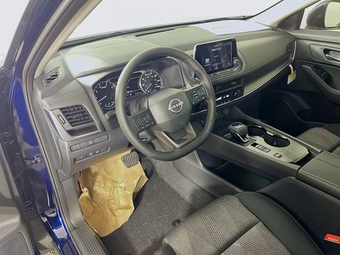 New 2026 Nissan Rogue SV image 7