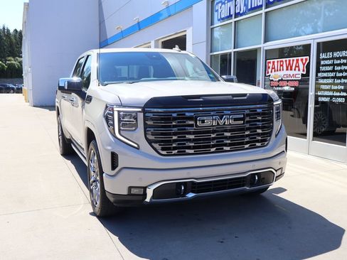 Certified 2026 GMC Sierra 1500 Denali Ultimate AWD/4WD image 2