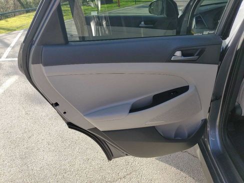 Used 2016 Hyundai Tucson SE w/ Option Group 02 image 15