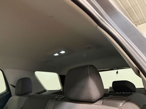 Used 2020 Chevrolet Traverse LS image 9