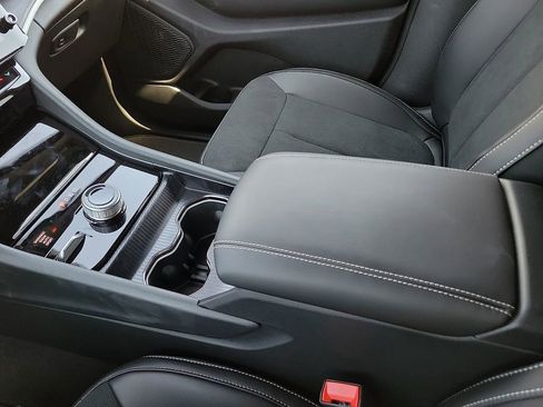 New 2026 Jeep Grand Cherokee Altitude AWD/4WD image 20