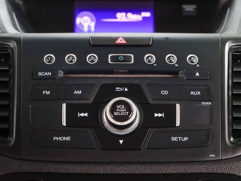 Used 2016 Honda CR-V LX image 19