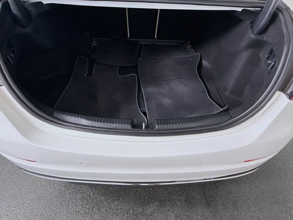 Used 2024 Mercedes-Benz C 300 Sedan image 34