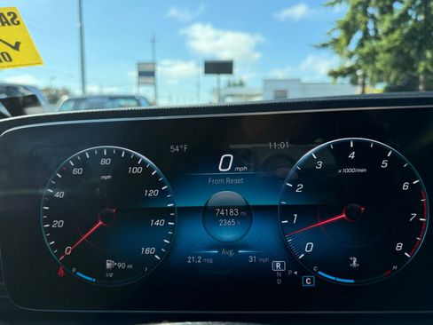 Used 2020 Mercedes-Benz GLE 350 4MATIC image 30