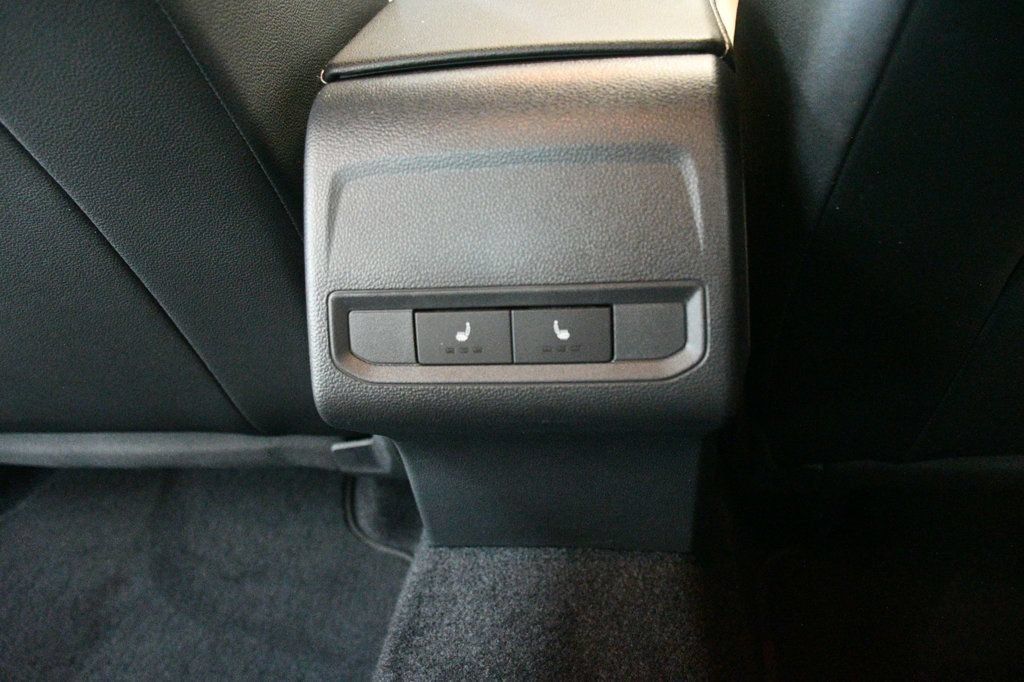 Used 2020 Volkswagen Jetta SEL Premium FWD image 71