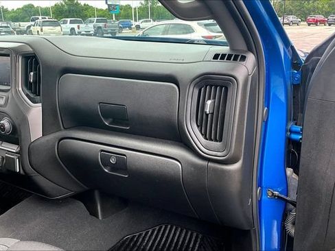 Used 2024 Chevrolet Silverado 1500 Custom AWD/4WD image 27