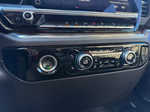 Used 2023 GMC Sierra 1500 Elevation w/ X31 Off-Road Package image 13