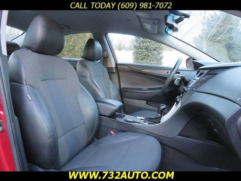 Used 2012 Hyundai Sonata SE image 7
