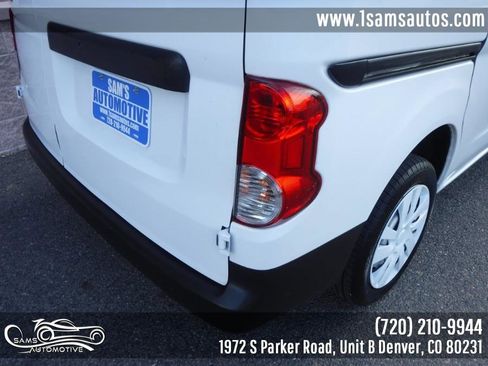 Used 2020 Nissan NV200 S FWD image 18