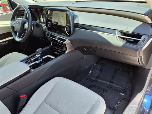 Used 2024 Lexus RX 350 FWD w/ Technology Package image 8