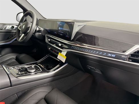 New 2026 BMW X5 xDrive50e w/ M Sport Package AWD/4WD image 31