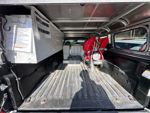 Used 2022 Toyota Tacoma SR image 17