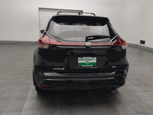 Used 2024 Nissan Kicks SR w/ SR Premium Package FWD image 6