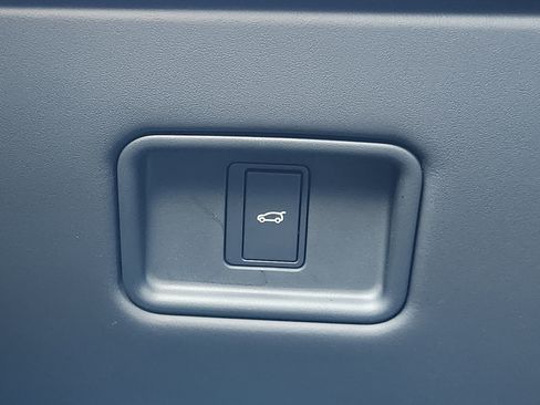 Certified 2025 Land Rover Range Rover Sport Autobiography image 22