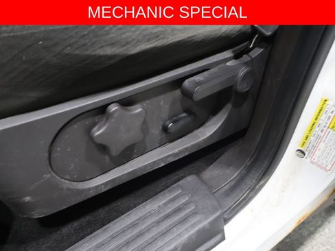 Used 2010 Ford Explorer XLT AWD/4WD image 15