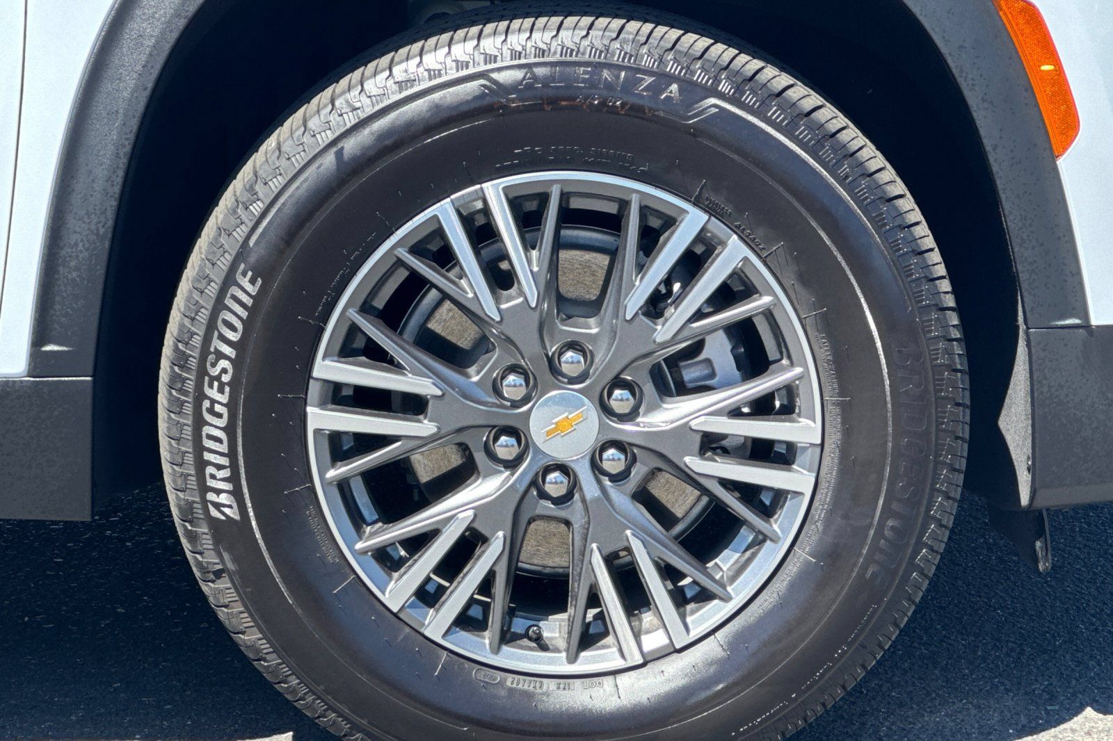 Used 2026 Chevrolet Traverse LT AWD/4WD image 42