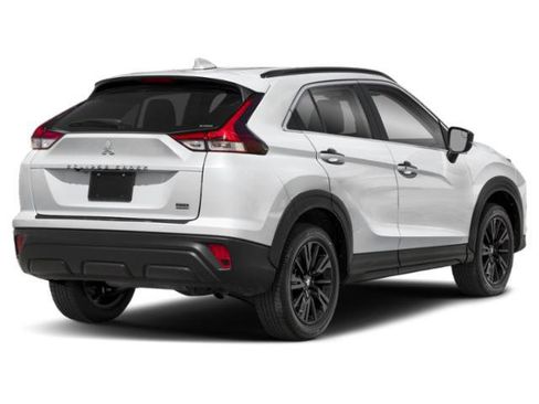 Used 2024 Mitsubishi Eclipse Cross Black Edition image 2