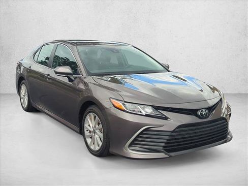 Certified 2024 Toyota Camry LE w/ Convenience Package FWD image 3