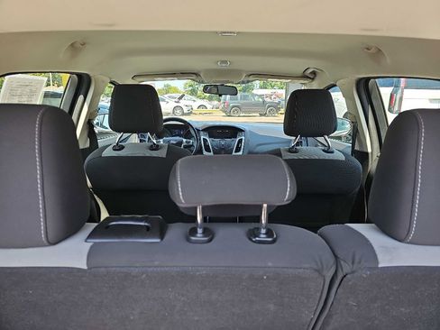 Used 2012 Ford Focus SE image 44