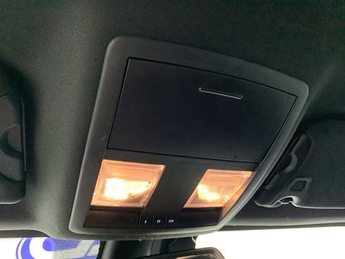 Used 2022 Dodge Challenger R/T w/ Plus Package image 28