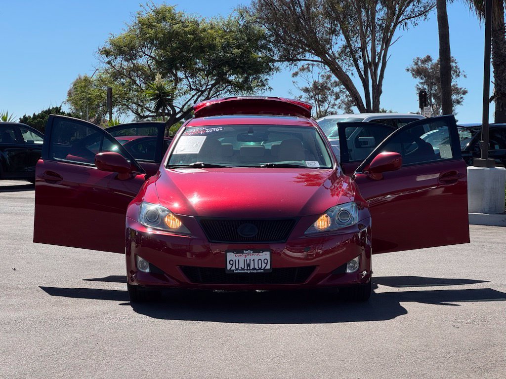 Used 2008 Lexus IS 250 w/ Premium Pkg RWD image 28