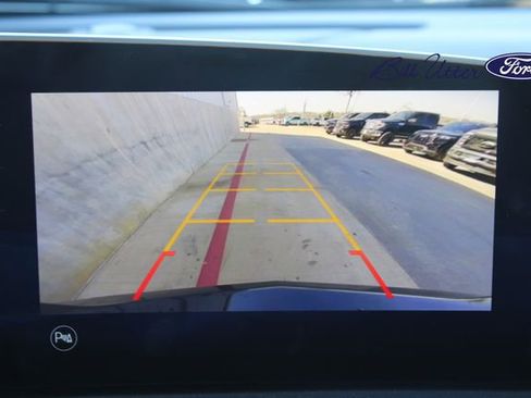 Used 2025 Cadillac XT4 Premium Luxury image 20