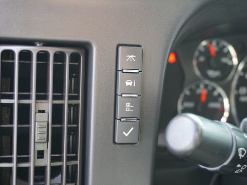 Used 2019 Chevrolet Express 3500 LT w/ LT Preferred Equipment Group image 15