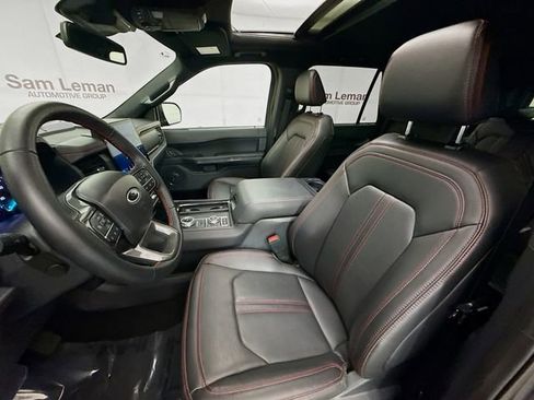 Used 2024 Ford Expedition Limited image 22