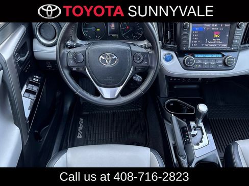 Used 2017 Toyota RAV4 Limited AWD/4WD image 18