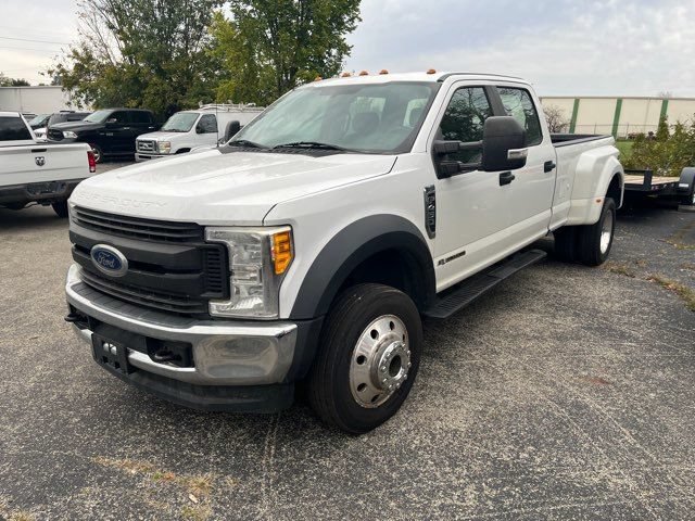 Used 2017 Ford F450 XL w/ Power Equipment Group AWD/4WD image 2