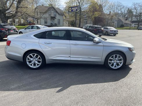 Used 2016 Chevrolet Impala LTZ FWD image 6