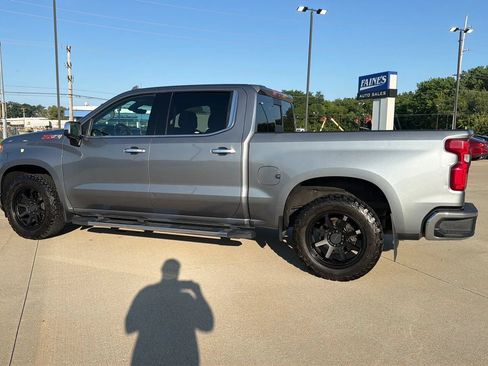 Used 2019 Chevrolet Silverado 1500 LTZ w/ LTZ Premium Package AWD/4WD image 12