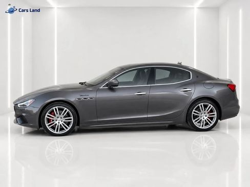 Used 2022 Maserati Ghibli Modena Q4 AWD/4WD image 2