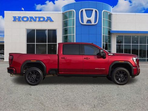 Used 2024 GMC Sierra 2500 AT4 w/ AT4 Premium Plus Package image 2