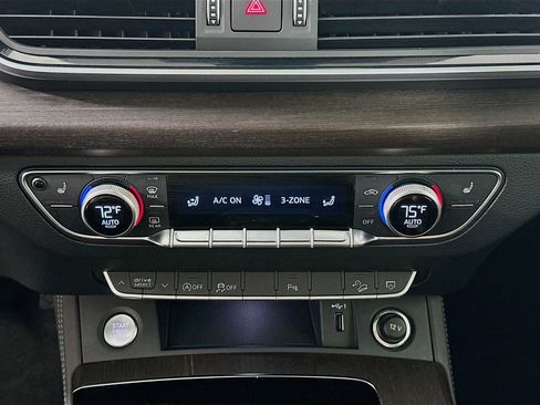 Used 2024 Audi Q5 2.0T Premium Plus image 22