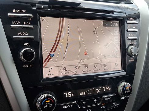 Used 2019 Nissan Murano Platinum w/ Cargo Package image 17