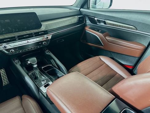 Used 2023 Kia Telluride SX Prestige image 25