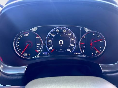 Used 2023 Chevrolet Traverse Premier w/ LPO, Floor Liner Package FWD image 15