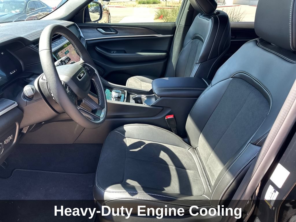 New 2026 Jeep Grand Cherokee Altitude AWD/4WD image 20