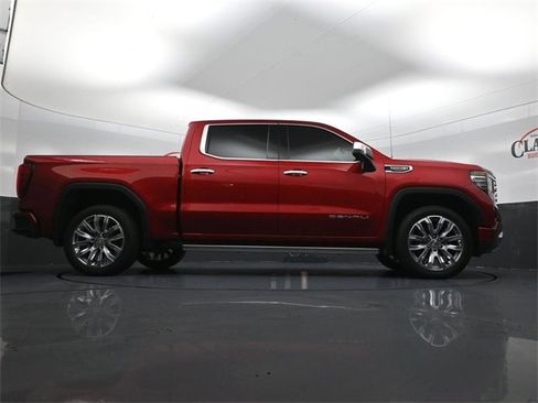 Used 2024 GMC Sierra 1500 Denali w/ Denali Reserve Package image 30