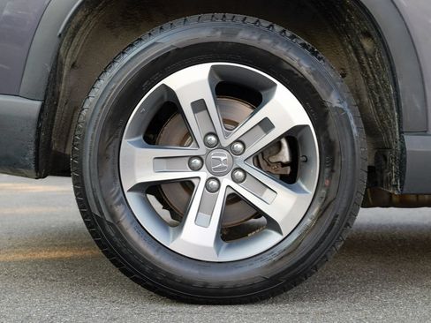 Used 2025 Honda Pilot EX-L image 13
