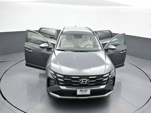 Certified 2025 Hyundai Tucson SEL AWD/4WD image 46