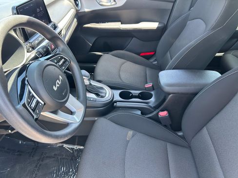 Used 2024 Kia Forte LXS FWD image 26