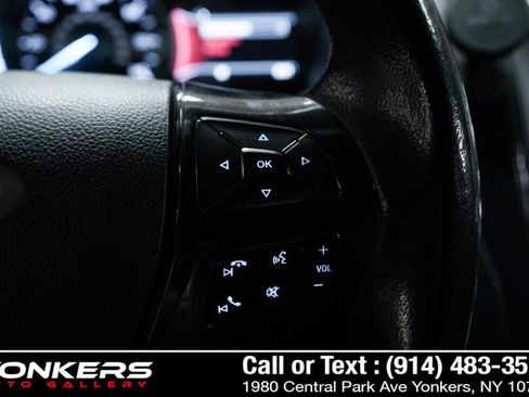 Used 2016 Ford Explorer XLT w/ Equipment Group 202A AWD/4WD image 37