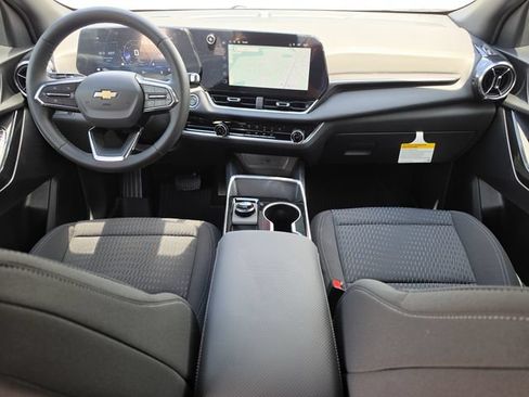New 2026 Chevrolet Equinox LT FWD image 13
