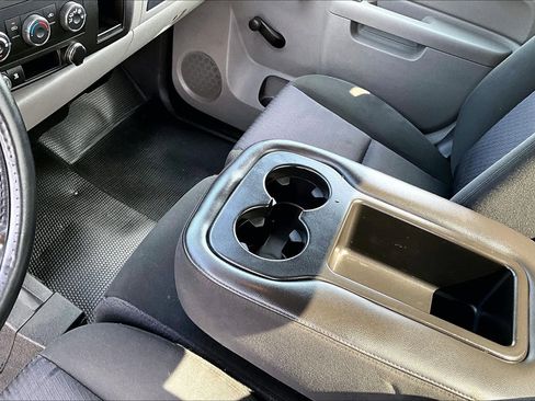 Used 2011 Chevrolet Silverado 1500 W/T image 15