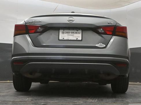 Used 2024 Nissan Altima 2.5 SV image 20