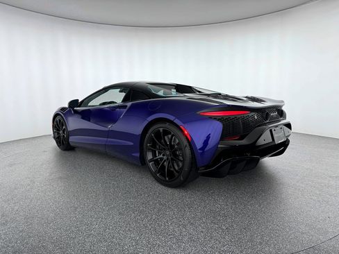 New 2026 McLaren Artura Spider image 2