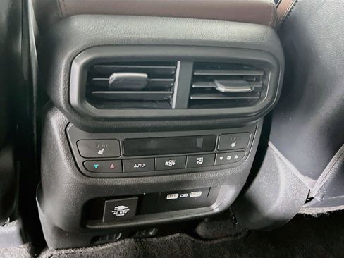 Used 2023 Honda Pilot Elite image 27