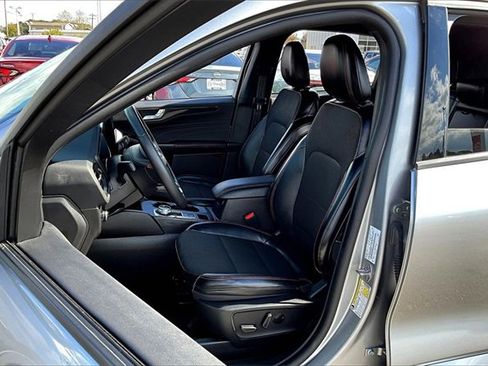 Used 2024 Ford Escape ST-Line w/ Tech Pack #1 image 18